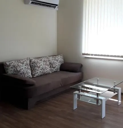 Apartamenti Sotirovi شقة *