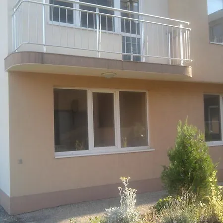 Apartamenti Sotirovi 公寓 布尔加斯