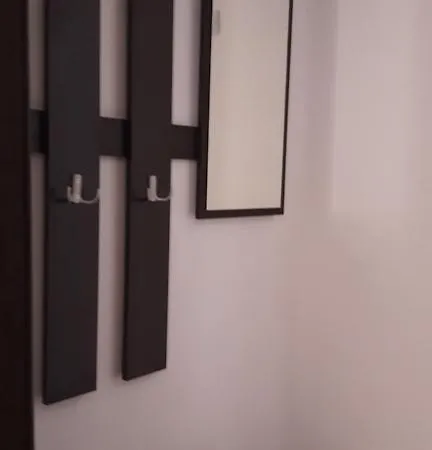 Apartamenti Sotirovi * ブルガス